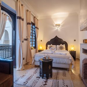 Chambre Standarde Lit King-Size